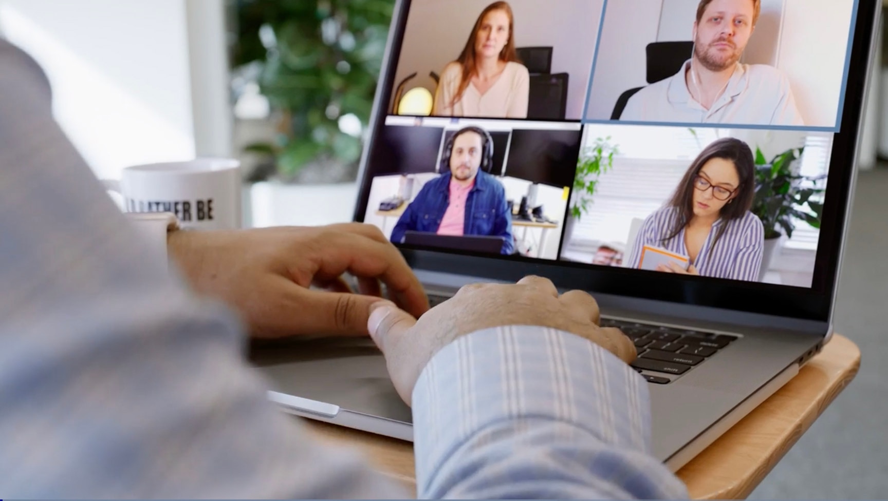 Vea cómo AI Access Security protege <br/>el uso de la IA.